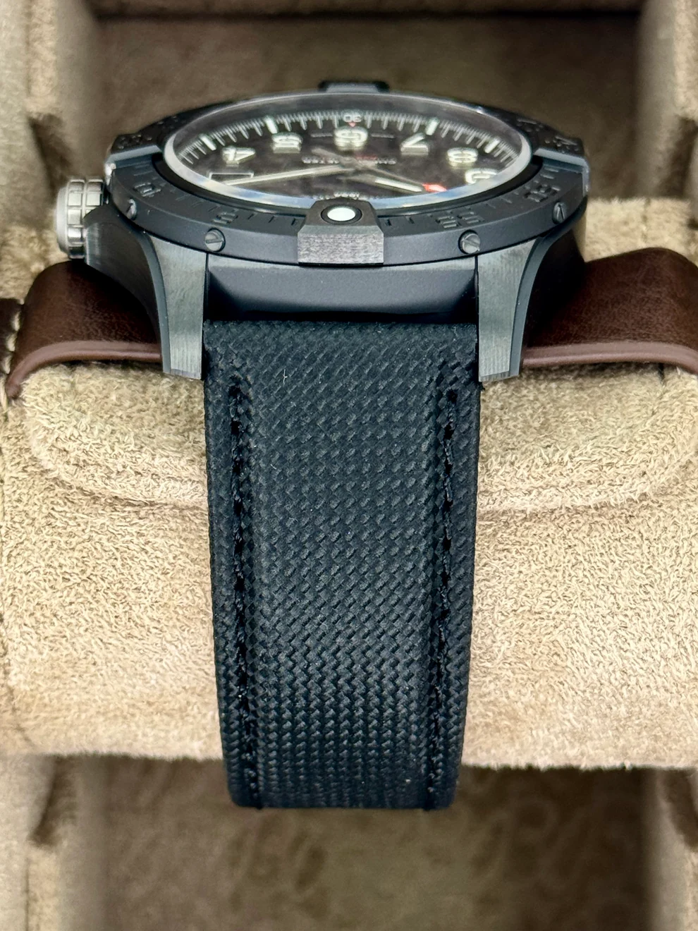 Breitling Avenger Night Mission S17328101B1X1 Ceramic | Full Set - Image 6